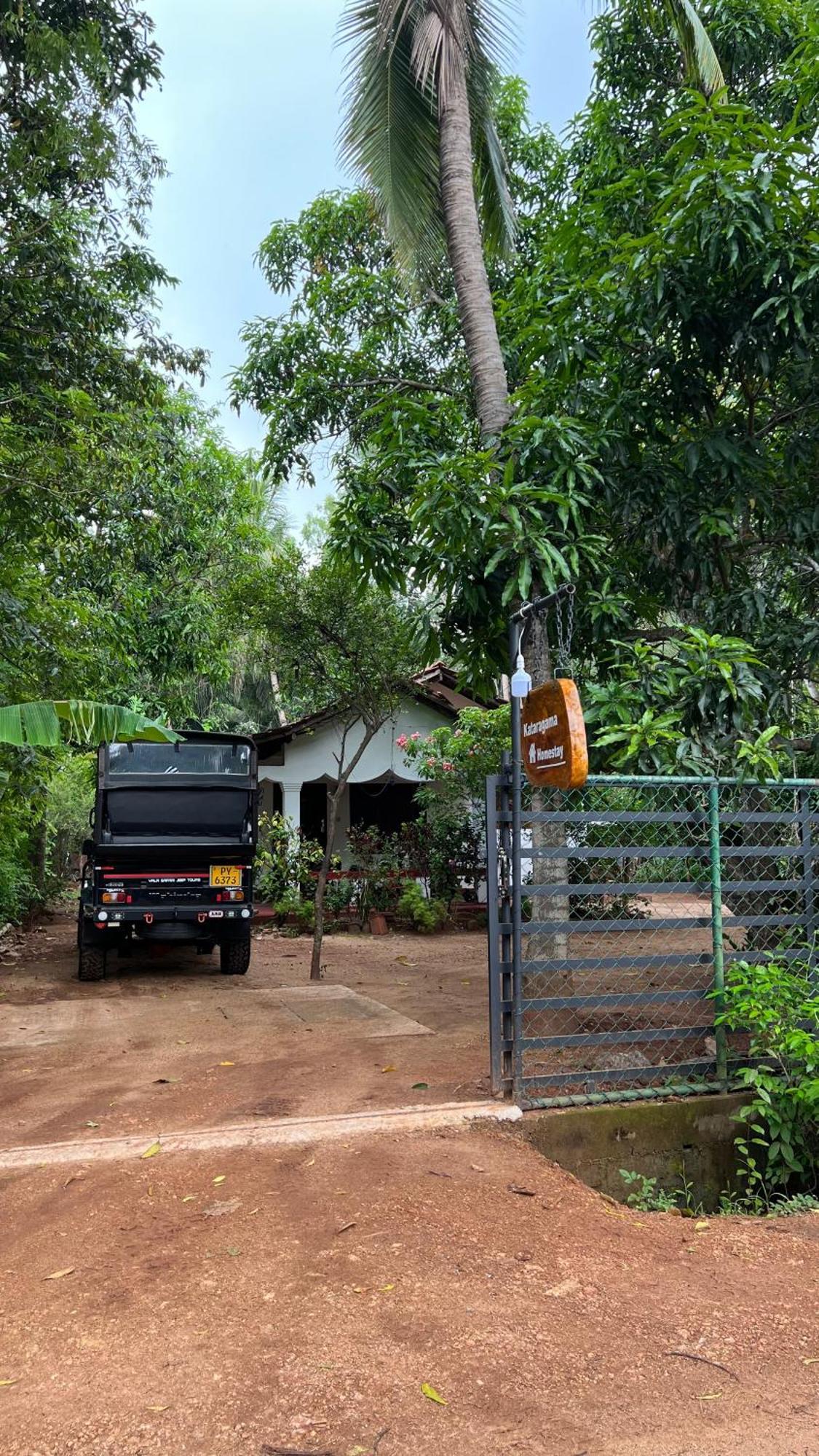 Kataragama Homestay Exterior photo